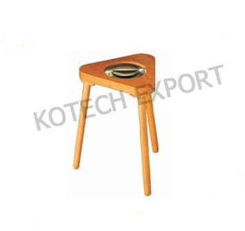  Magnifier On Wooden Stand